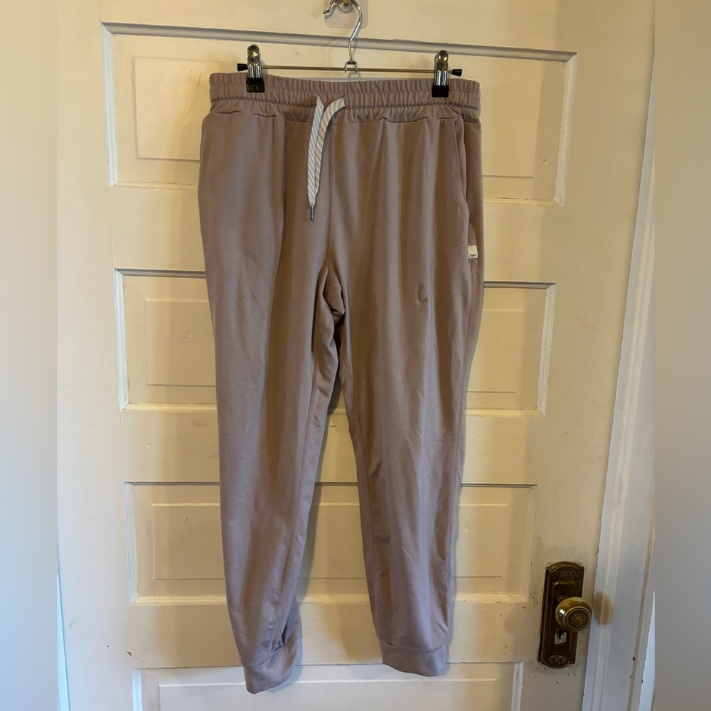 Vuori Tan Track Pants with Elastic Waistband and Full-Length Design